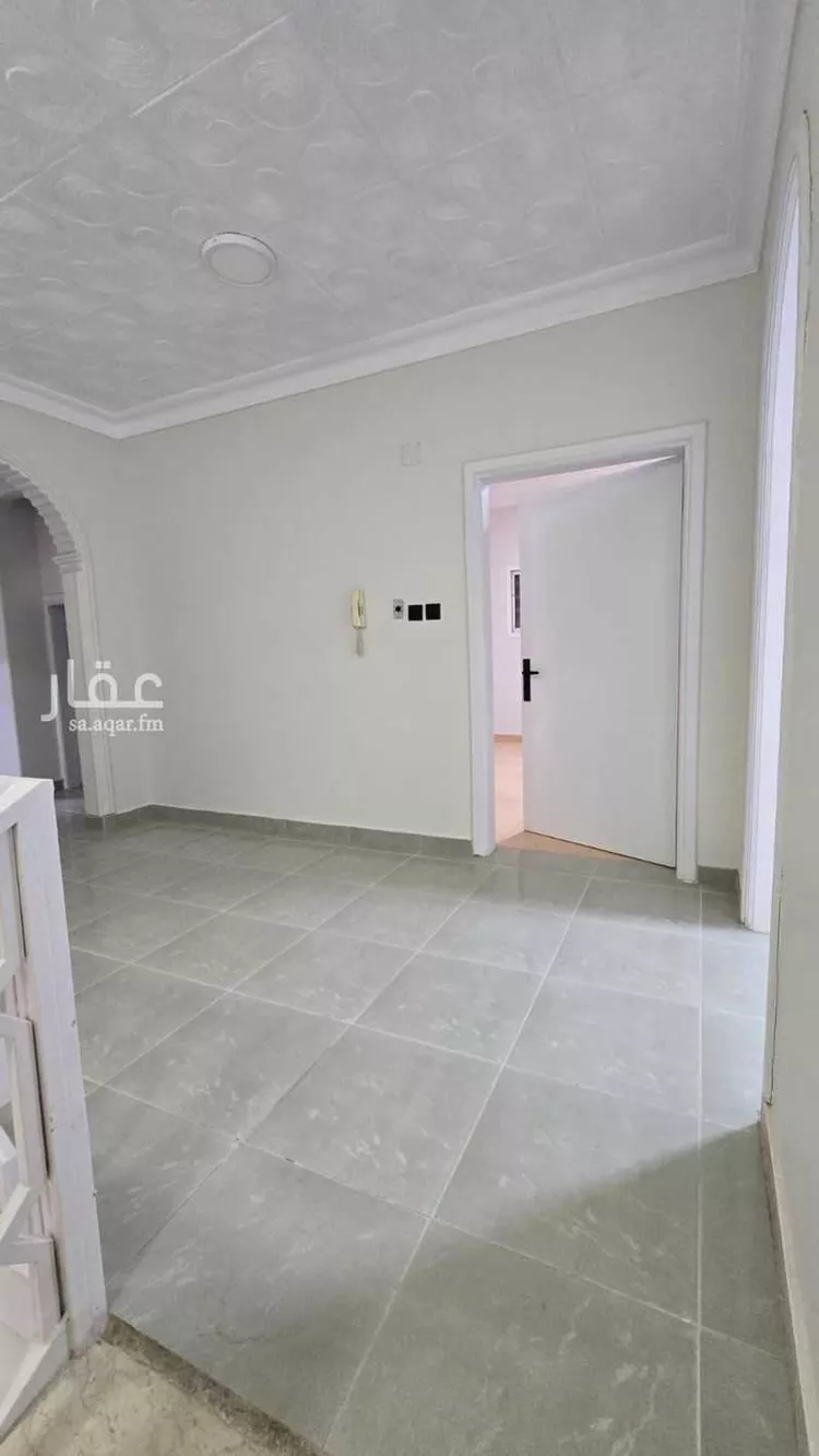 فيلا للبيع في شارع رقم 18, حي الشهداء, مدينة الرياض, منطقة الرياض 17