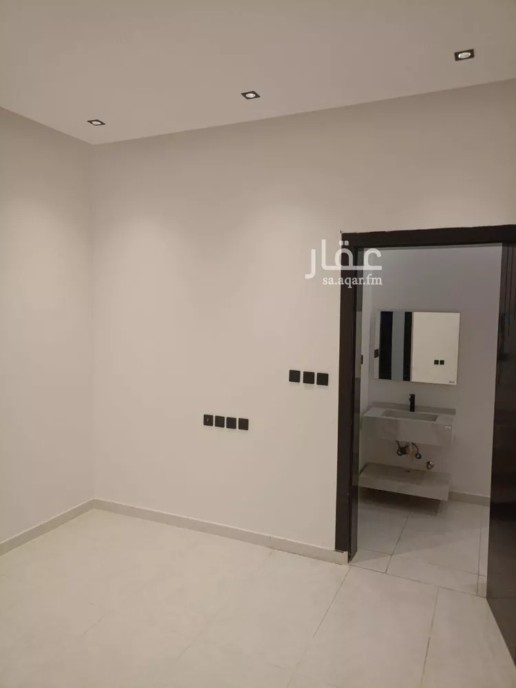 دور للبيع في شارع أبي الفتح بن العلامة العجيمي, حي البيان, مدينة الرياض, منطقة الرياض 14