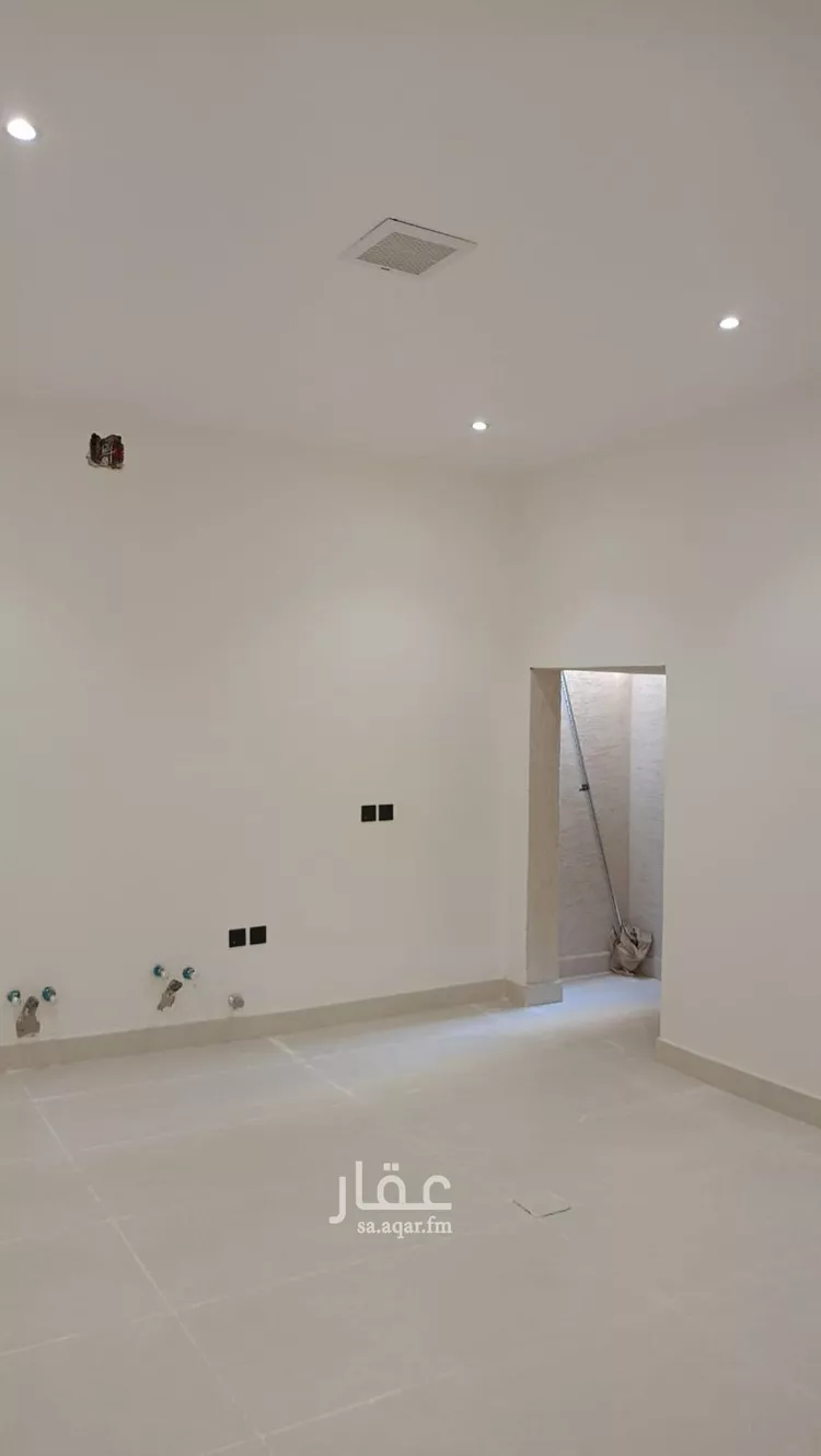 Floor for Sale in Riyadh Ash Sharq 13