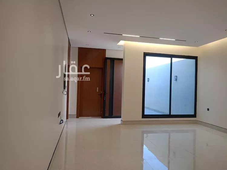 Floor for Sale in Riyadh Ash Sharq 14