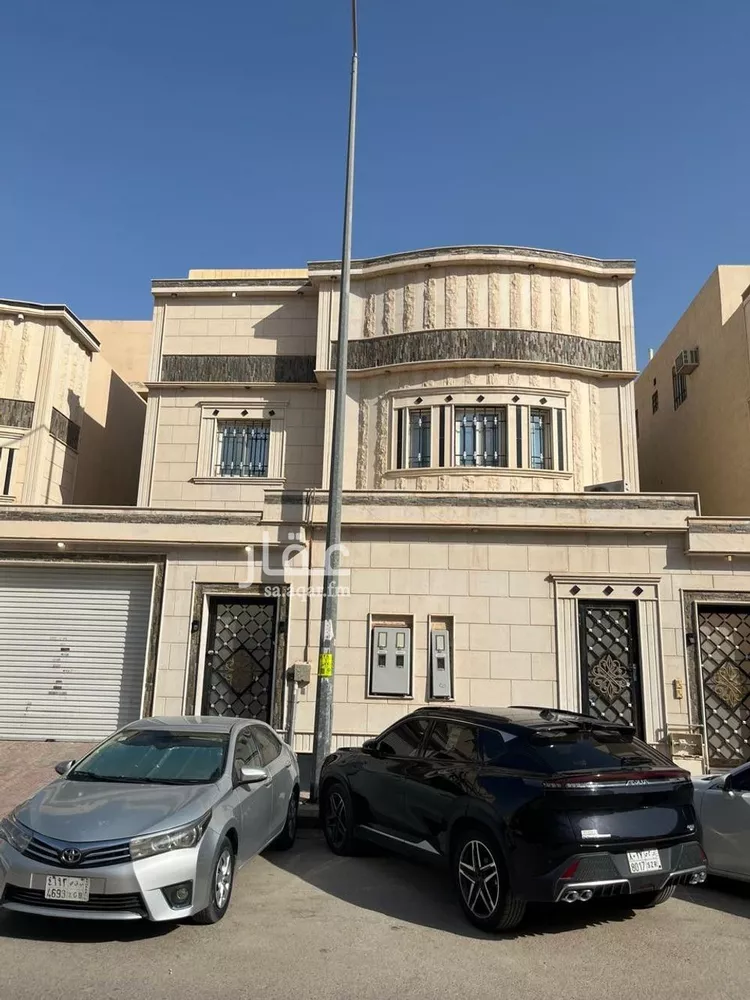 فيلا للبيع في شارع أبي جعفر الخطيب, حي الرمال, مدينة الرياض, منطقة الرياض صورة 3