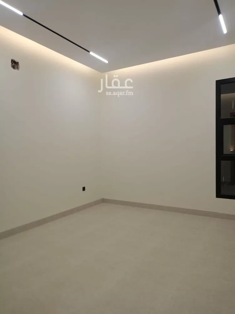 Floor for Sale in Riyadh Ar Rimal 6
