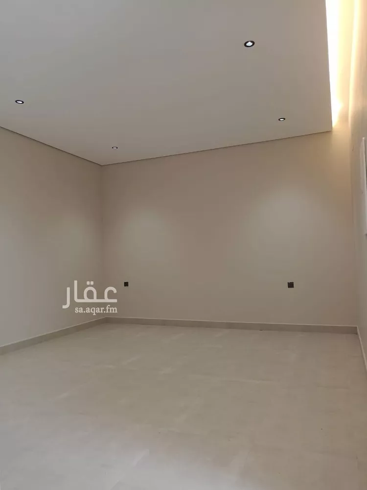 Villa for Sale in Riyadh Al Janadriyah 10