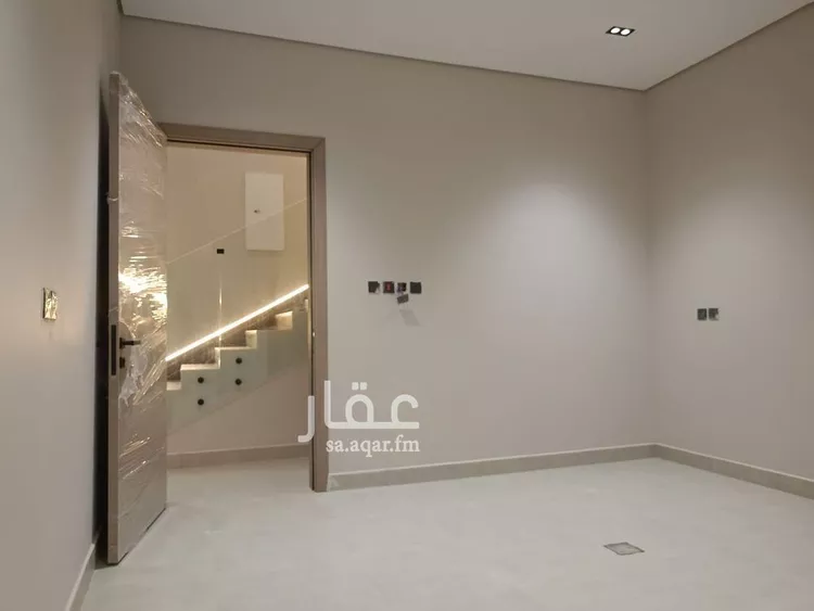 Villa for Sale in Riyadh Al Janadriyah 13