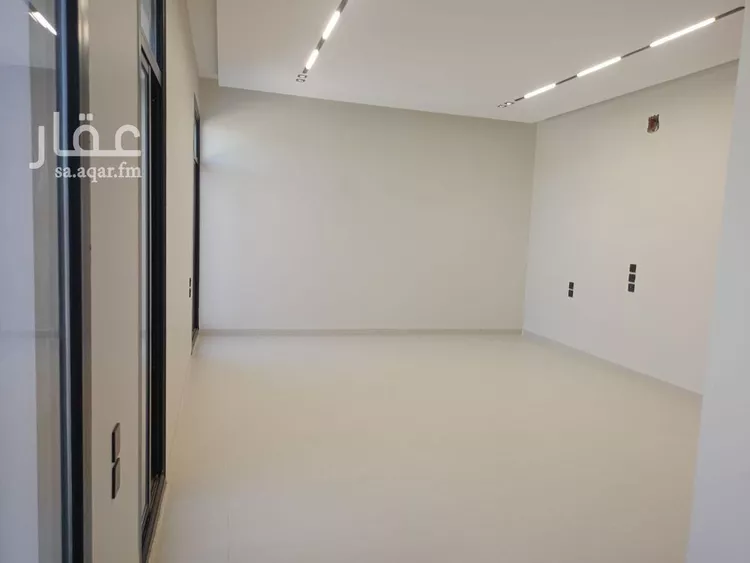 فيلا للبيع في شارع السائب المكي, حي البيان, مدينة الرياض, منطقة الرياض 8