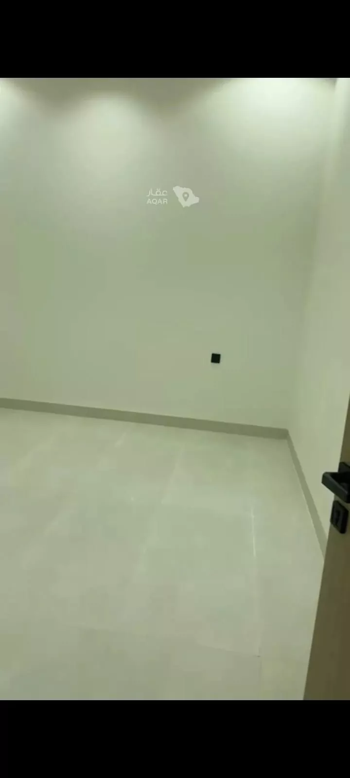 Floor for Sale in Riyadh An Nadhim 18