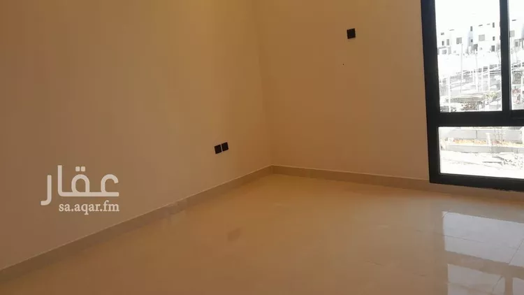 دور للبيع في شارع المحدار, حي المعيزيلة, مدينة الرياض, منطقة الرياض صورة 4