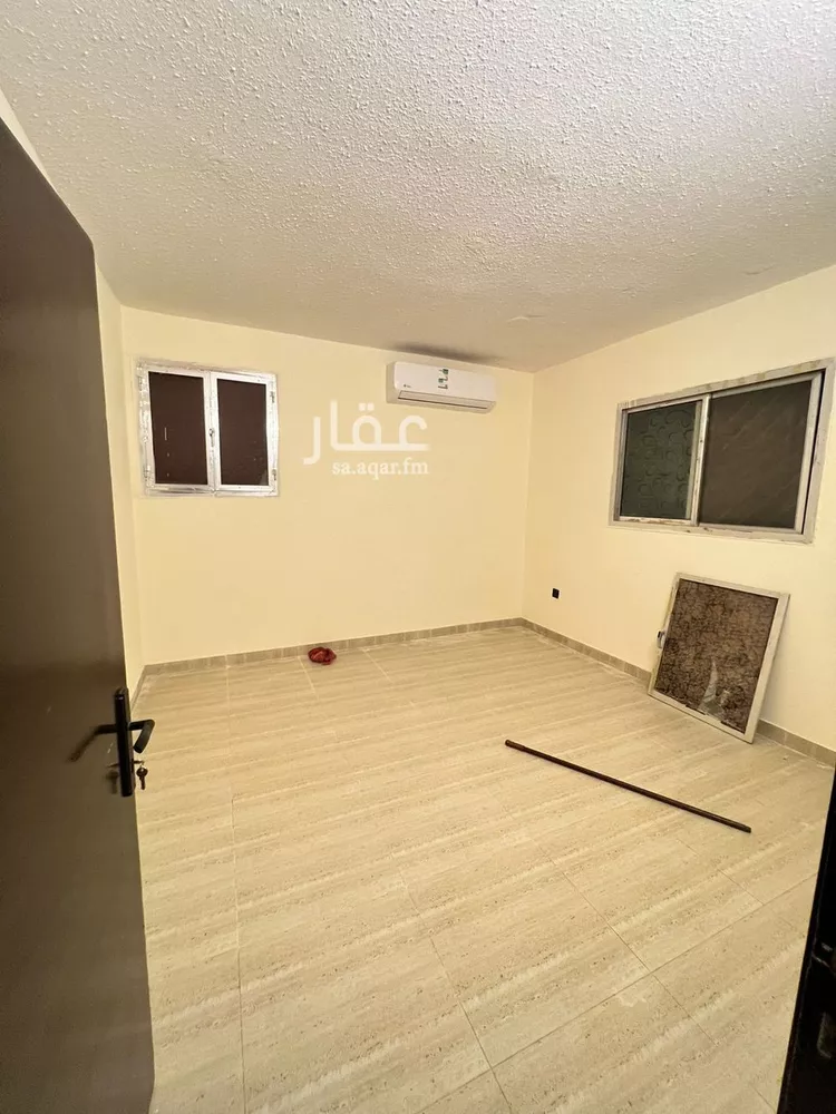 شقة للإيجار في شارع زيد بن ثابت, حي الملز, مدينة الرياض, منطقة الرياض صورة 2