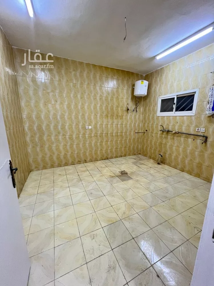 شقة للإيجار في شارع قس بن ساعدة, حي الملك فيصل, مدينة الرياض, منطقة الرياض صورة 3