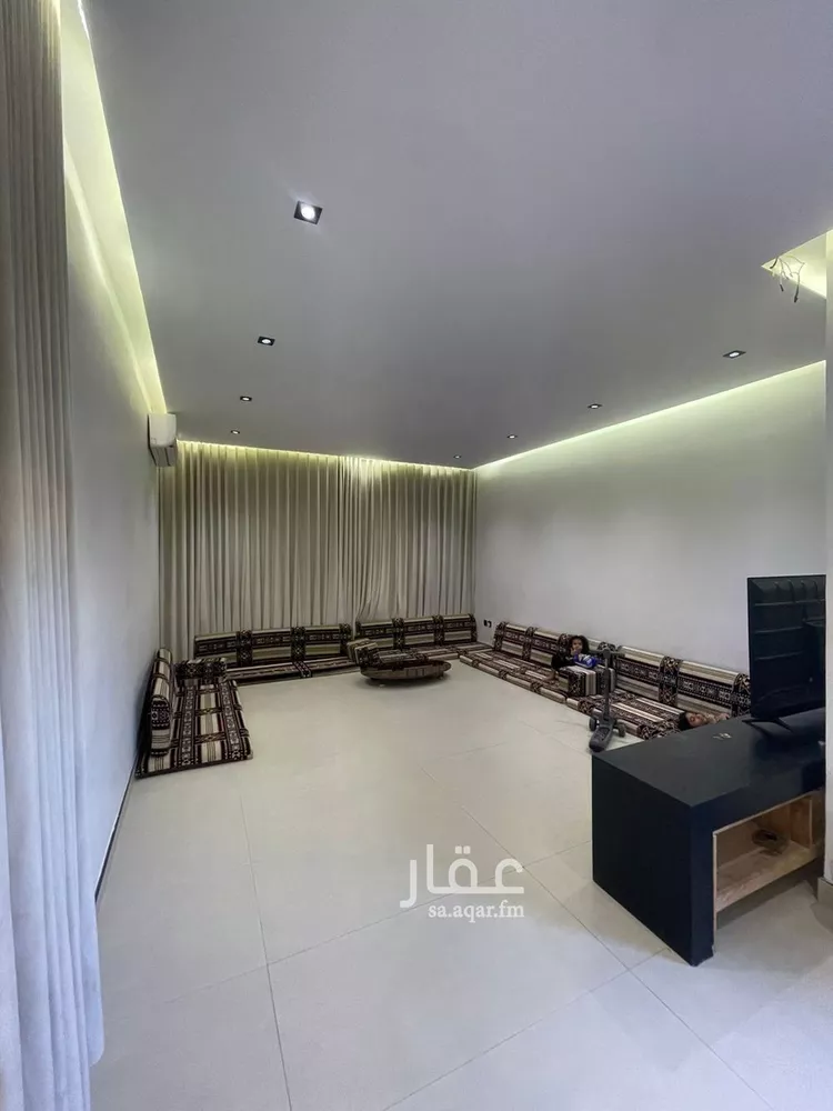 فيلا للبيع في شارع محمد صالح بن حريب, حي الرمال, مدينة الرياض, منطقة الرياض