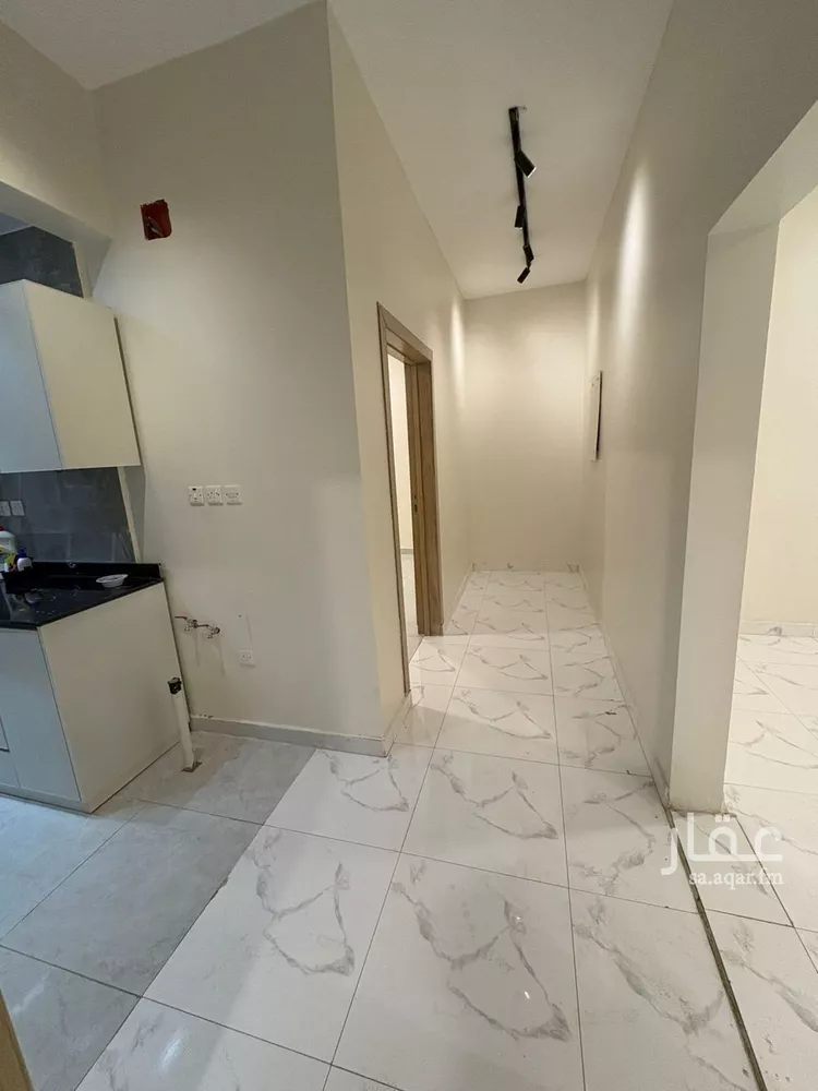 شقة للإيجار في شارع عبدالغني بن سلام, حي الملك فيصل, مدينة الرياض, منطقة الرياض صورة 2