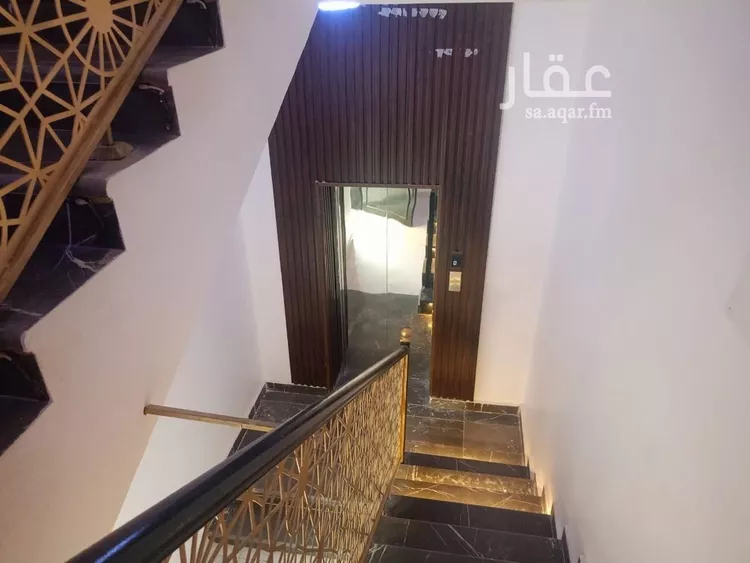فيلا للبيع في شارع مجلس الشيخ عبد الرحمن بن فرحان, حي الرمال, مدينة الرياض, منطقة الرياض 12