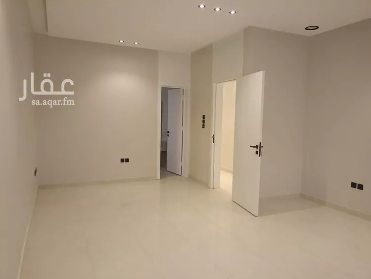 دور للبيع في شارع محمد بن شريك, حي البيان, مدينة الرياض, منطقة الرياض