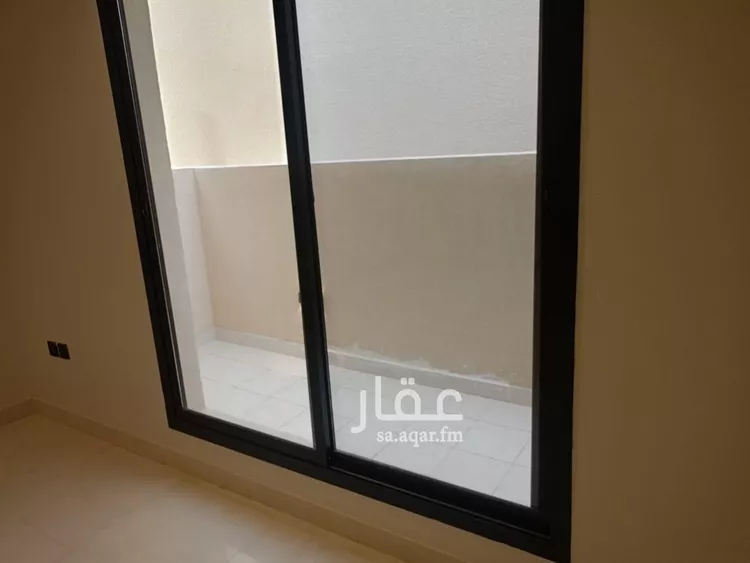 دور للبيع في شارع محمد بن شريك, حي البيان, مدينة الرياض, منطقة الرياض 22