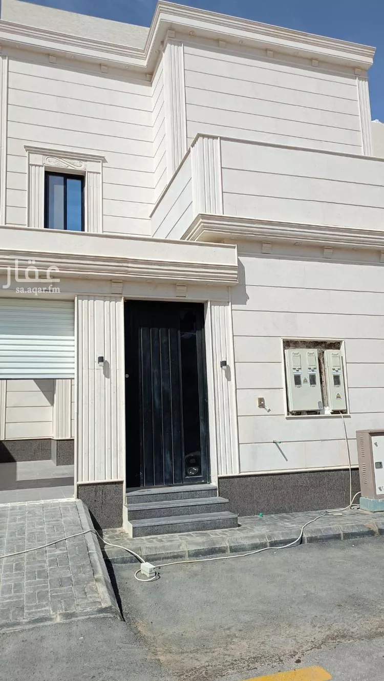 Floor for Sale in Riyadh Ash Sharq 10