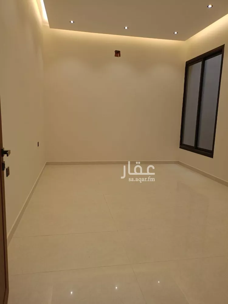 Floor for Sale in Riyadh Ash Sharq 9