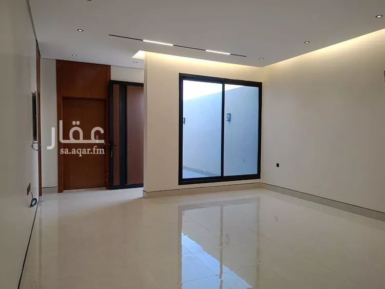 Floor for Sale in Riyadh Ash Sharq 8