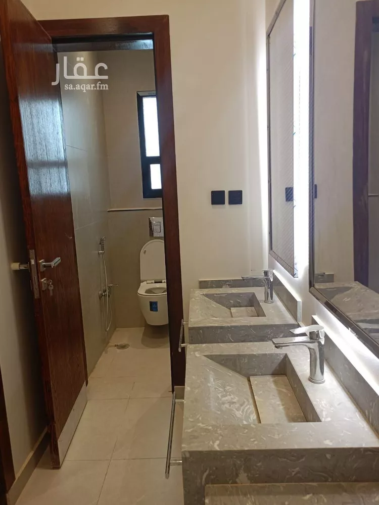 Floor for Sale in Riyadh Ash Sharq 11