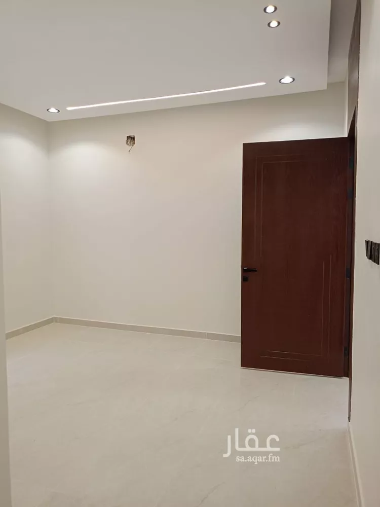 فيلا للبيع في شارع ابها, حي الجنادرية, مدينة الرياض, منطقة الرياض 11