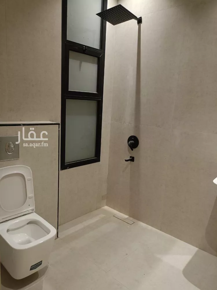 Floor for Sale in Riyadh Ar Rimal 15