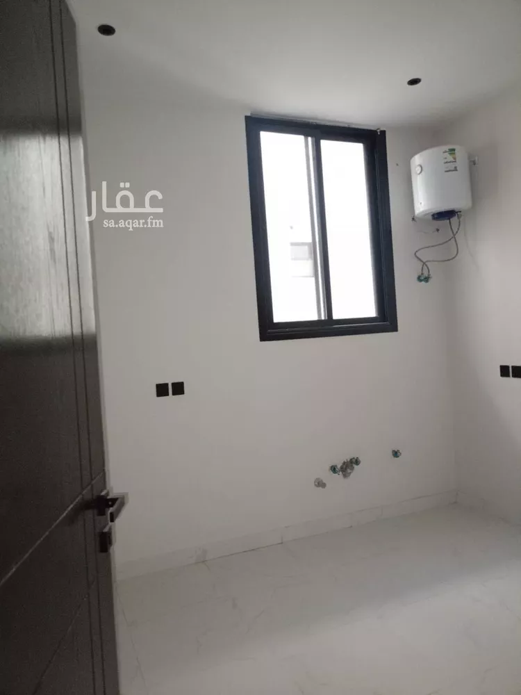 دور للبيع في شارع نصر الجيلاني, حي المرجان, مدينة الرياض, منطقة الرياض 12