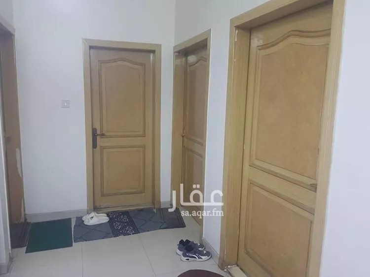 عمارة للإيجار في شارع يزيد بن ابي سفيان, حي العريجاء الأوسط, مدينة الرياض, منطقة الرياض صورة 3