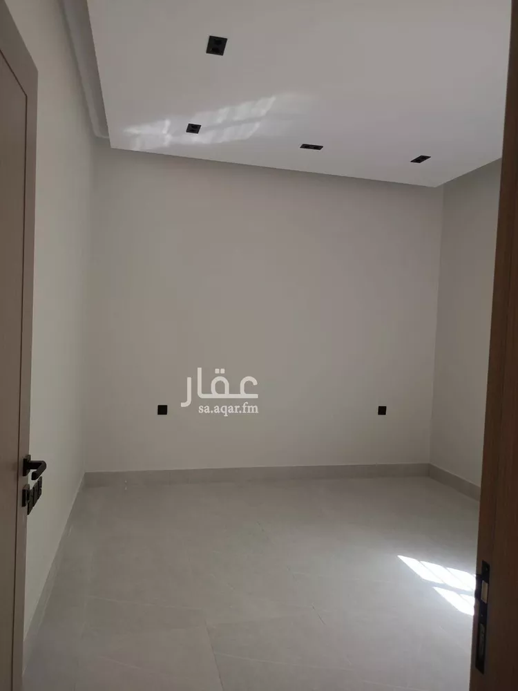 شقة للبيع في شارع رشيد الدين الصورى, حي الجنادرية, مدينة الرياض, منطقة الرياض 7