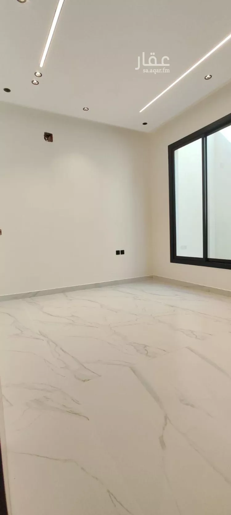 Floor for Sale in Riyadh Al Janadriyah 9