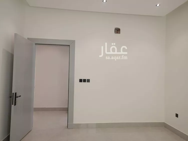 فيلا للبيع في شارع عمر بن الحبيب, حي الجنادرية, مدينة الرياض, منطقة الرياض 23