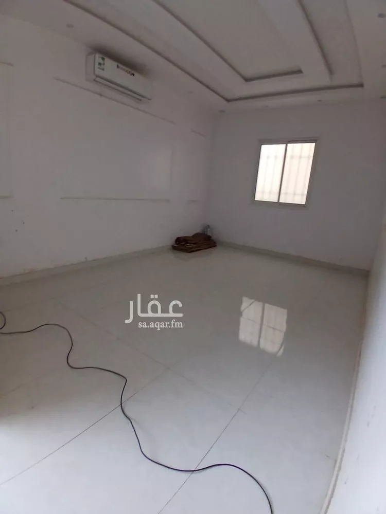فيلا للإيجار في شارع عبدالفتاح راوه, حي الرمال, مدينة الرياض, منطقة الرياض 14