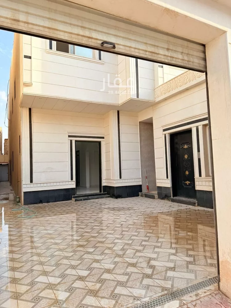 فيلا للبيع في شارع جبل الكرمل, حي القادسية, مدينة الرياض, منطقة الرياض صورة 2