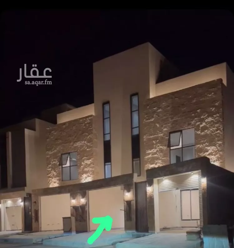 Floor for Rent in Riyadh Al Janadriyah 11
