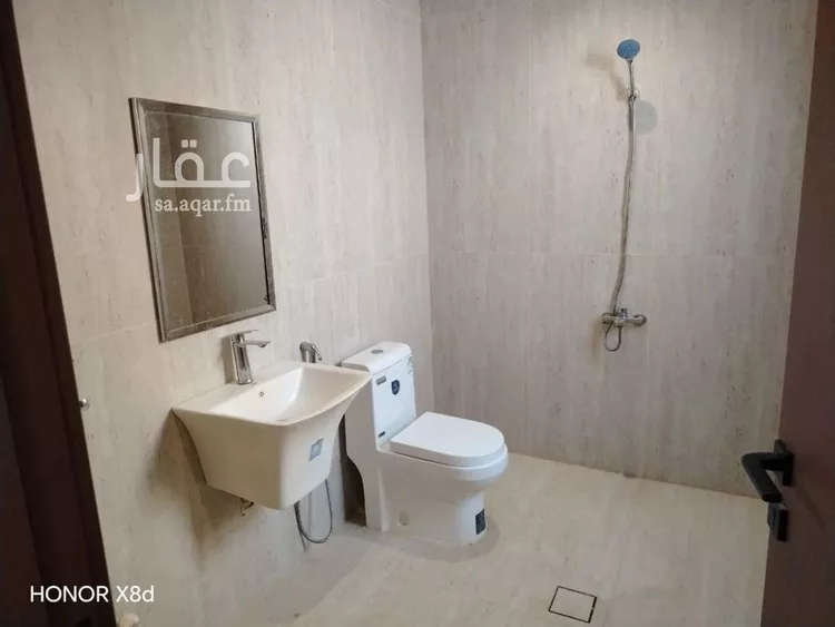 فيلا للبيع في شارع أحمد بن أبي عزرة, حي المرجان, مدينة الرياض, منطقة الرياض 25