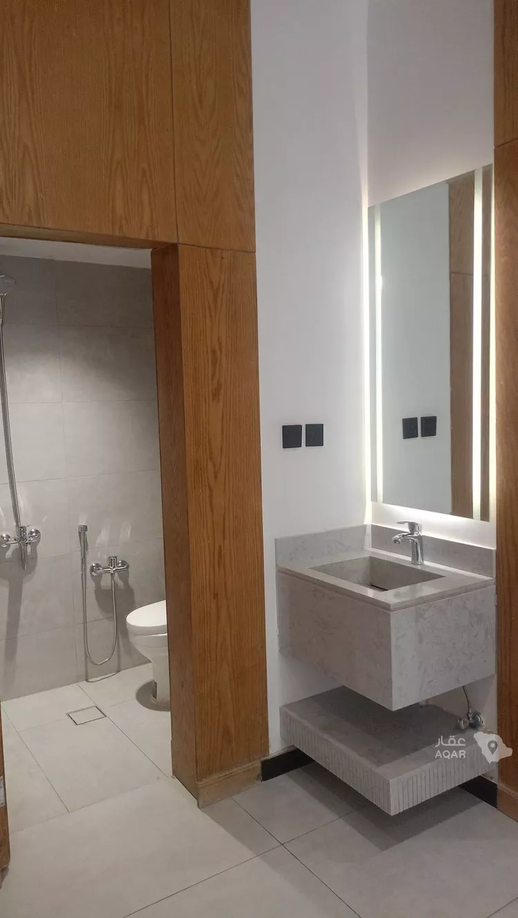 Villa for Rent in Riyadh Al Janadriyah 13