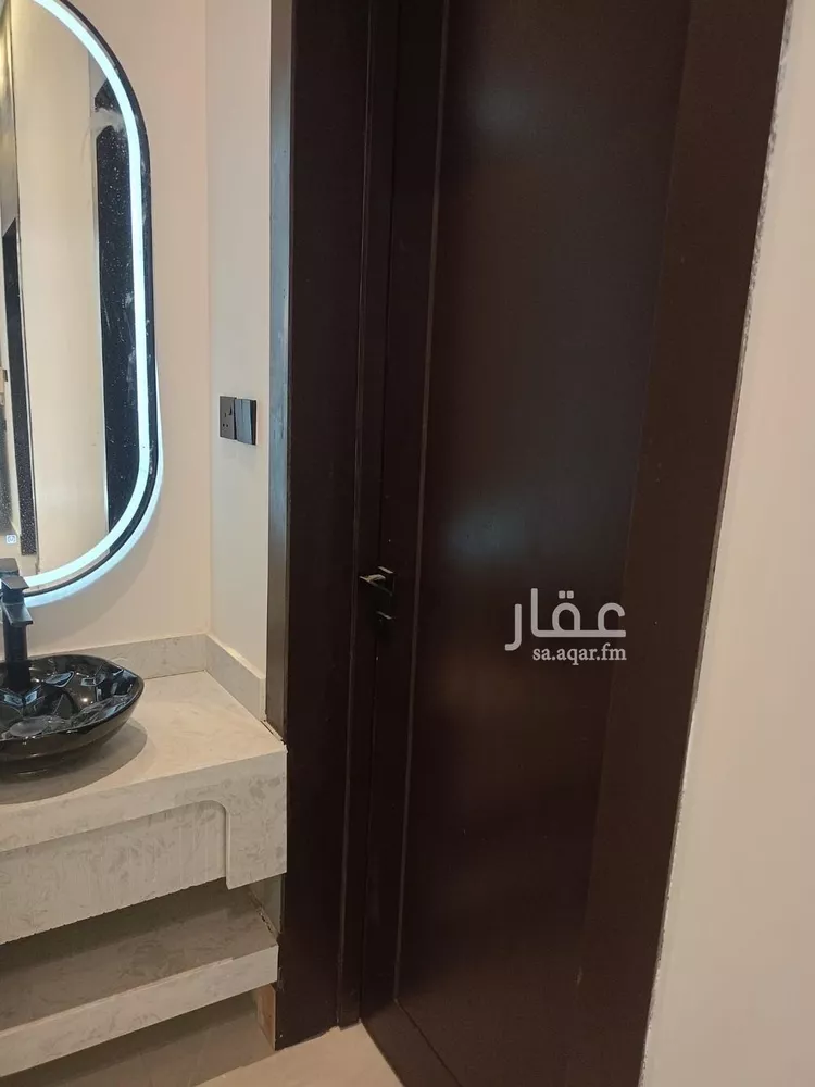 دور للبيع في شارع عثمان الرويني, حي البيان, مدينة الرياض, منطقة الرياض 10