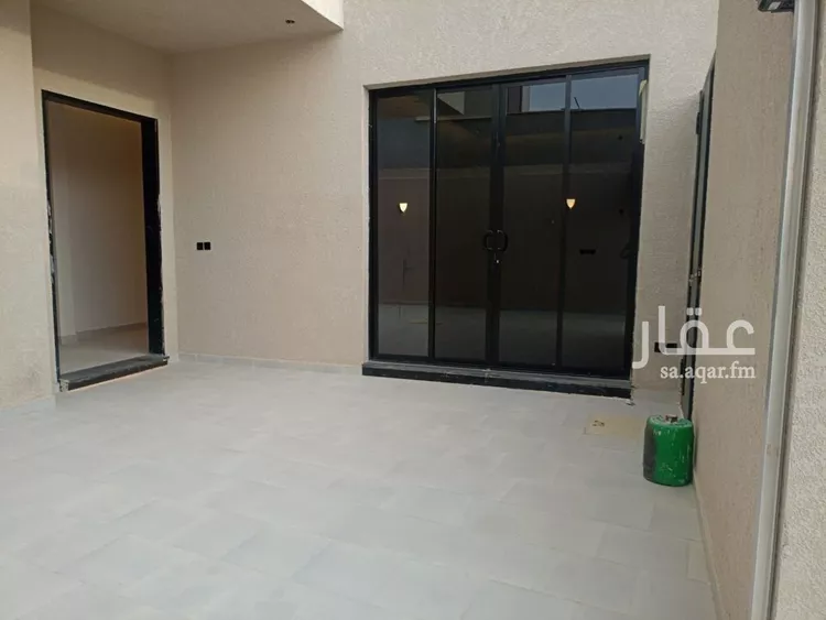 دور للبيع في شارع عثمان الرويني, حي البيان, مدينة الرياض, منطقة الرياض 31