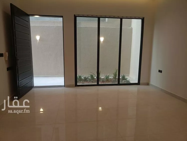 دور للبيع في شارع عثمان الرويني, حي البيان, مدينة الرياض, منطقة الرياض صورة 5