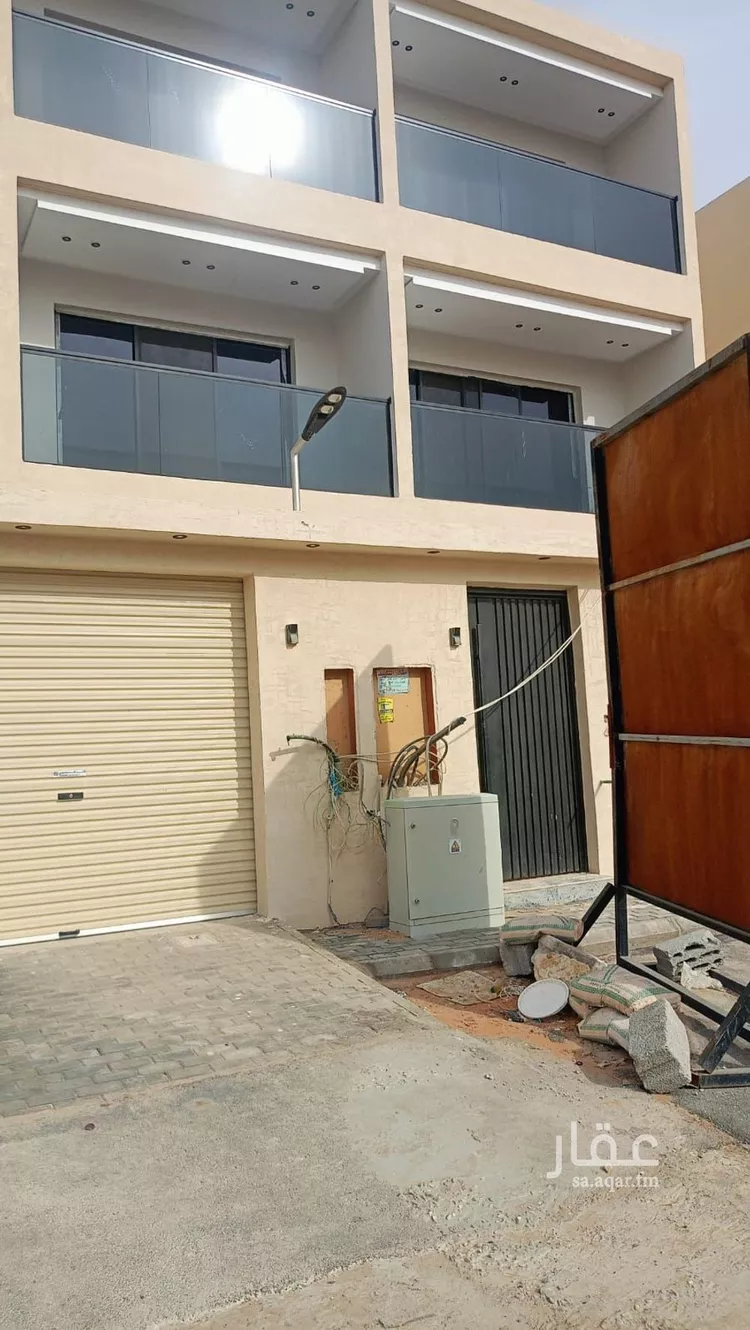 Floor for Sale in Riyadh Ash Sharq 17