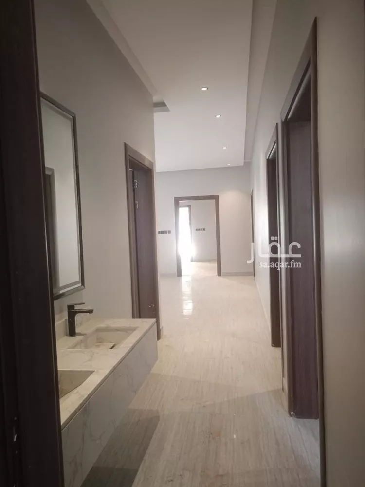 Floor for Sale in Riyadh Ash Sharq 6