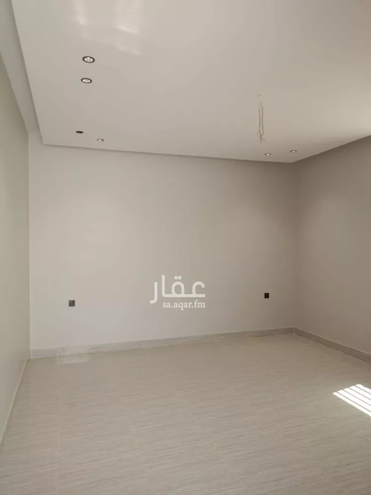 Floor for Sale in Riyadh Ash Sharq 9