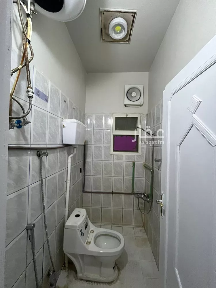 شقة للإيجار في شارع قس بن ساعدة, حي الملك فيصل, مدينة الرياض, منطقة الرياض صورة 3