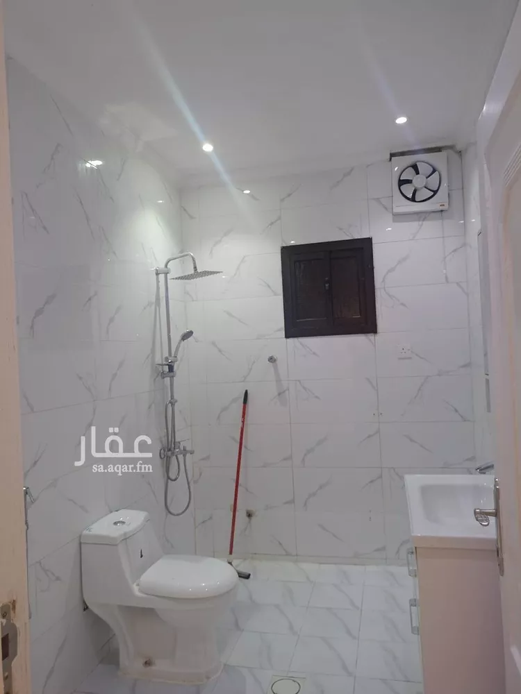 دور للإيجار في شارع عبدالله المانع, حي الملك فيصل, مدينة الرياض, منطقة الرياض صورة 3