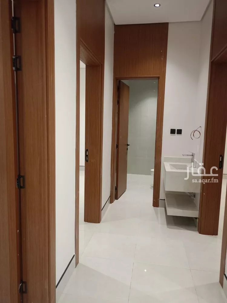 دور للبيع في شارع أبي يعلى الموصلي, حي البيان, مدينة الرياض, منطقة الرياض صورة 3