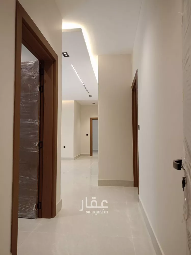 دور للبيع في شارع يحيى المنقاري, حي البيان, مدينة الرياض, منطقة الرياض 9