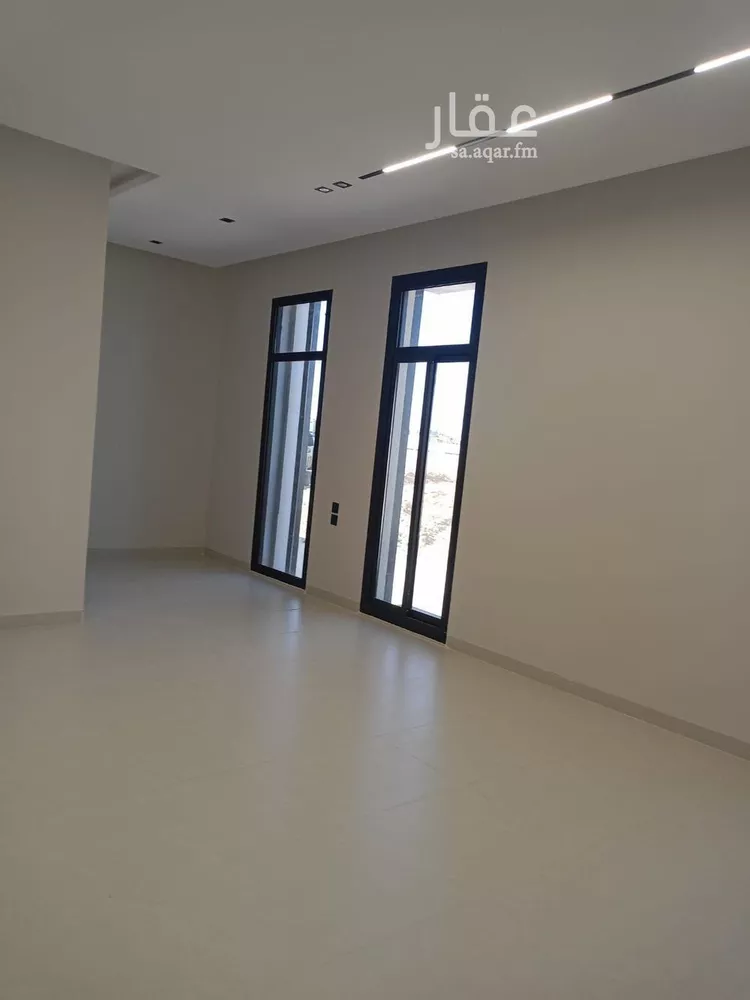 فيلا للبيع في شارع السائب المكي, حي البيان, مدينة الرياض, منطقة الرياض صورة 3