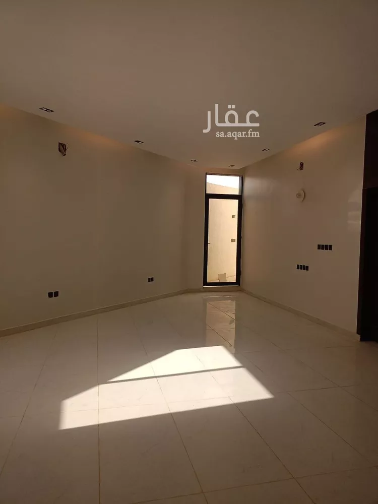 فيلا للبيع في شارع الضياء, حي الجنادرية, مدينة الرياض, منطقة الرياض 16