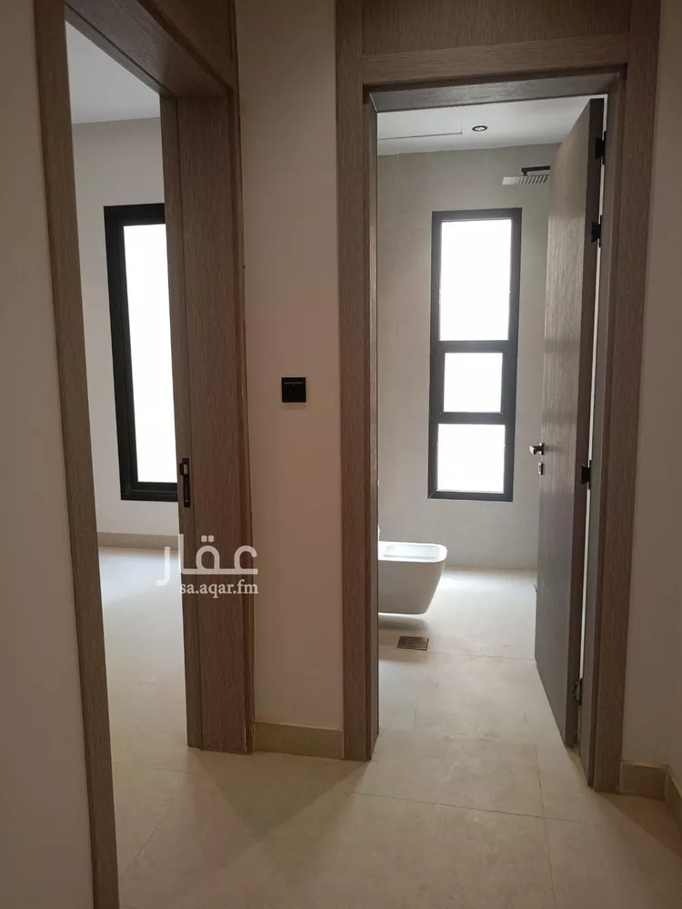 Floor for Sale in Riyadh Al Janadriyah صورة 5