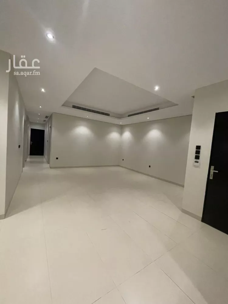 Apartment for Sale in Riyadh Al Yarmouk 10