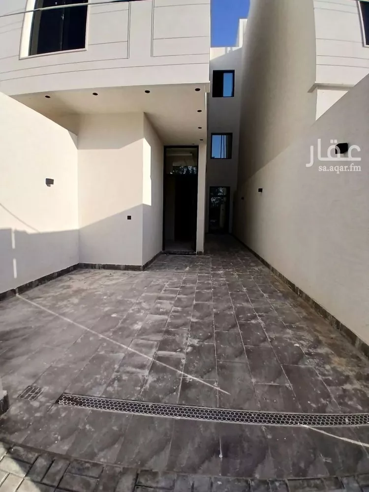 Floor for Sale in Riyadh Al Yarmouk صورة 3
