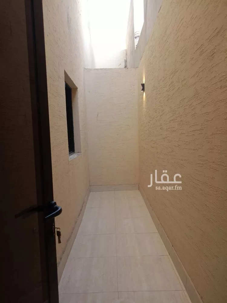 دور للبيع في شارع خريص, حي الجنادرية, مدينة الرياض, منطقة الرياض صورة 5